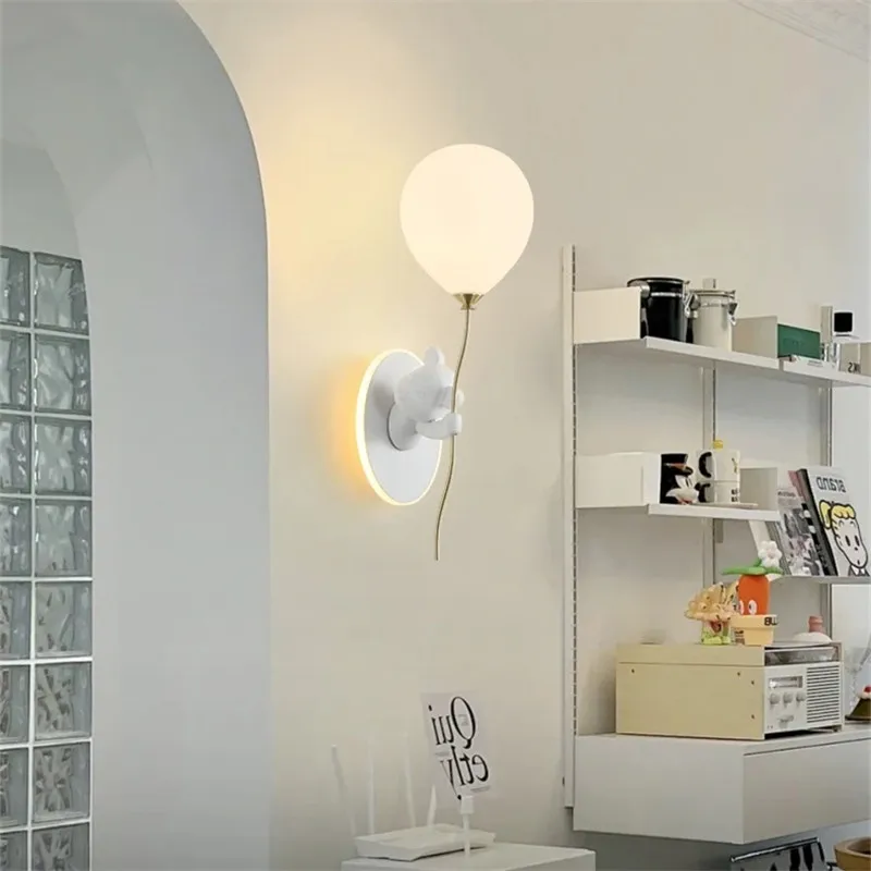 Creative Bear Wall Light Carto - огляд і ціна Led Balloon Light